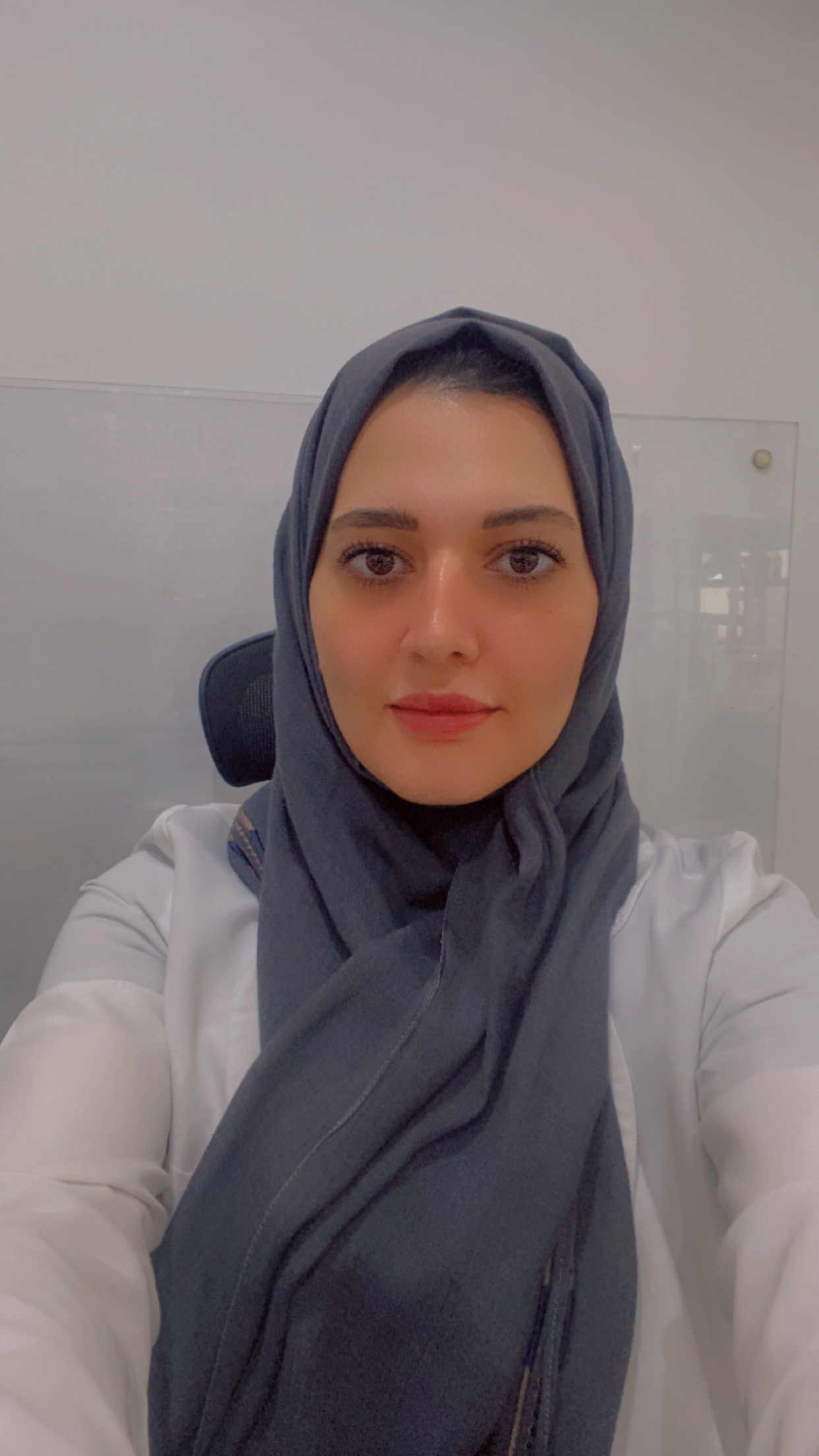 منى النجار